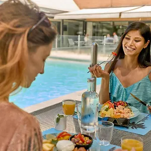 Novotel Linate Aeroporto Отель Милан